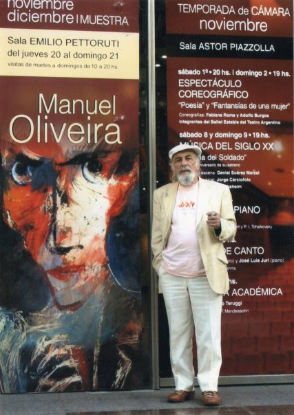 3.-Manuel en su exposición en la Ciudad de La Plata, en 2009