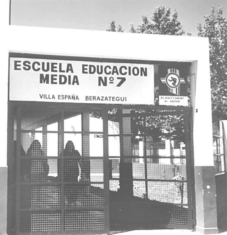 Escuela de Educación Media N°7  Comandante Ernesto Che Guevara.